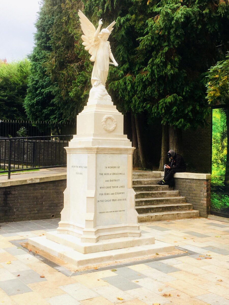Bracknell War Memorial